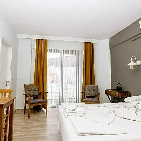 Azra Hotell Derekoy (Gokceada)