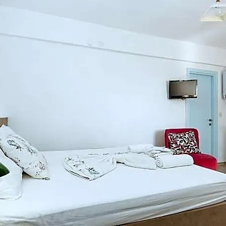Azra Hotell Derekoy (Gokceada)